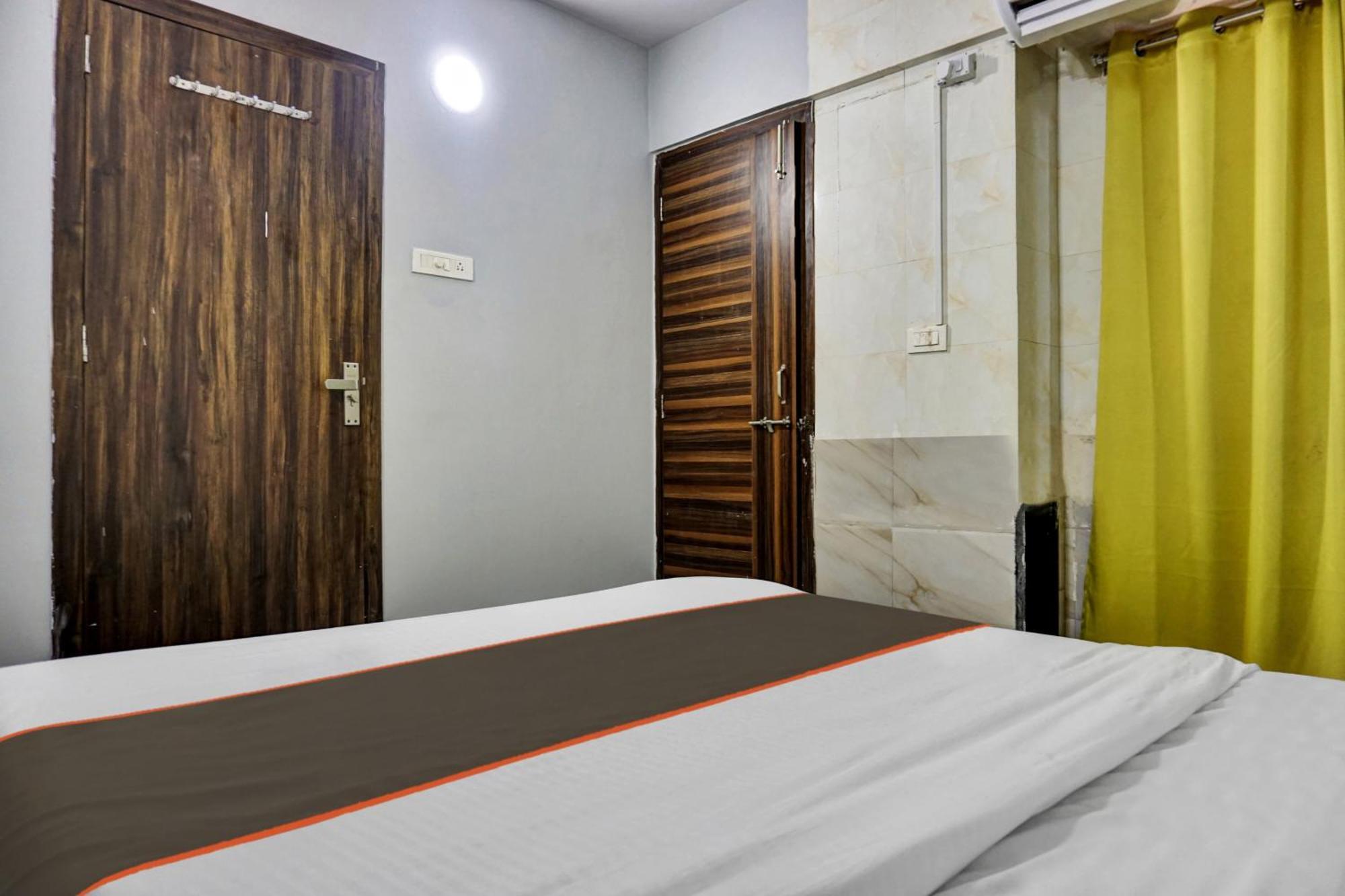 Collection O Baner Executive Stays Pune Exterior photo